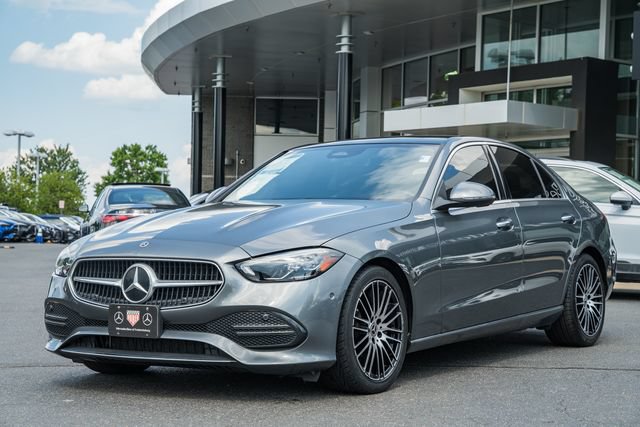 Used 2024 Mercedes-Benz C 300 4MATIC Sedan image 3