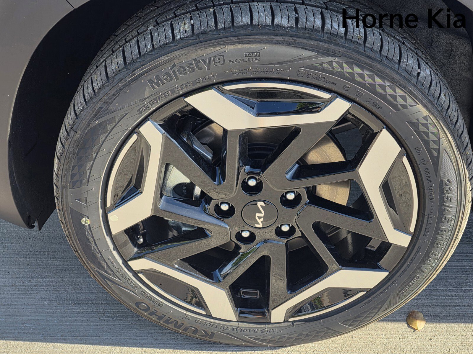 New 2026 Kia Seltos SX image 8