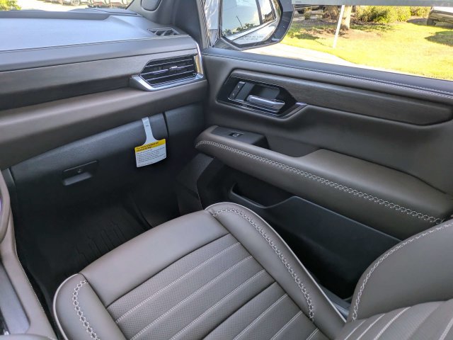 New 2027 GMC Yukon Denali Ultimate AWD/4WD image 23