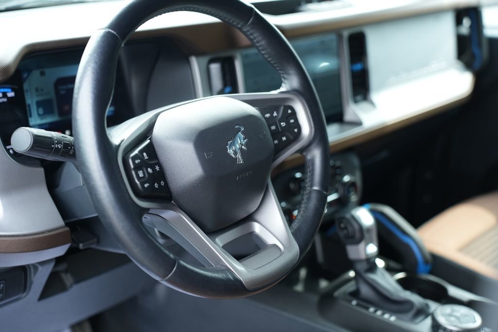 Used 2022 Ford Bronco Outer Banks AWD/4WD image 21