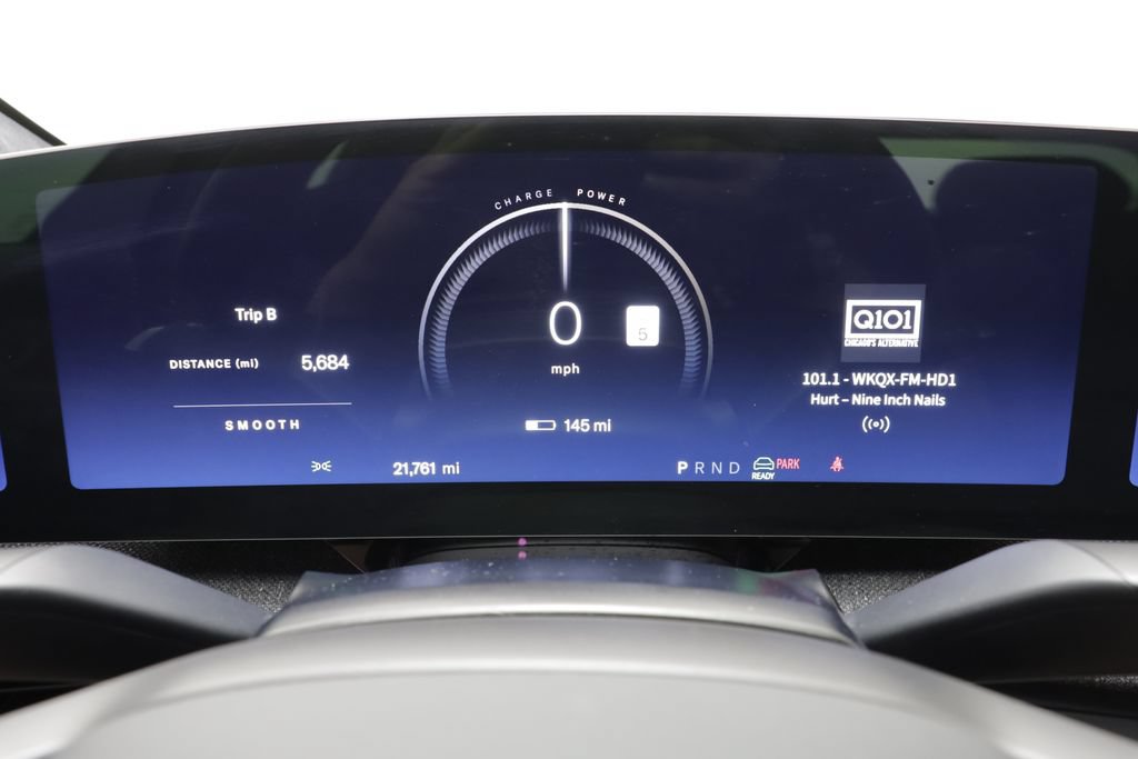 Used 2024 Lucid Air Pure RWD image 8