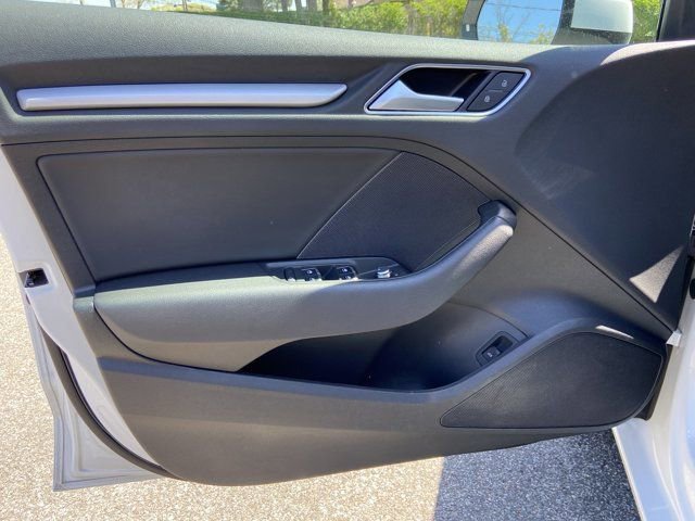Used 2017 Audi A3 2.0T Premium w/ Convenience Package AWD/4WD image 27