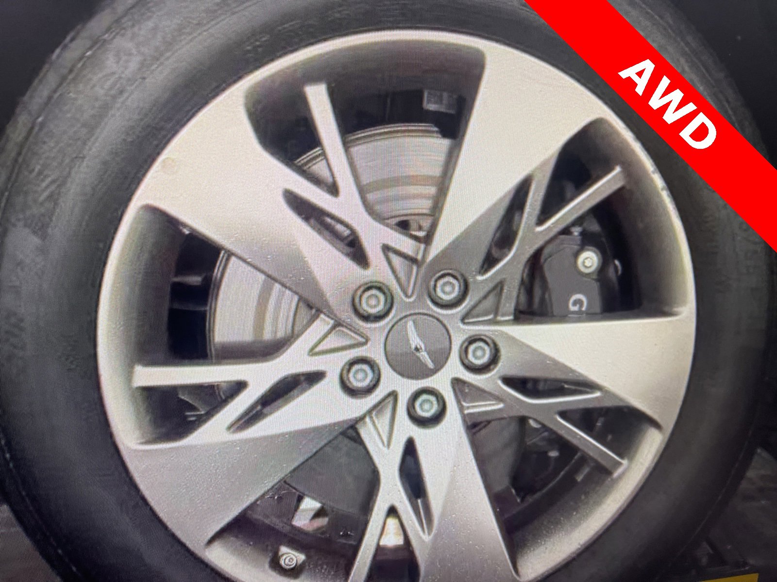 Certified 2025 Genesis GV70 3.5T Sport image 8