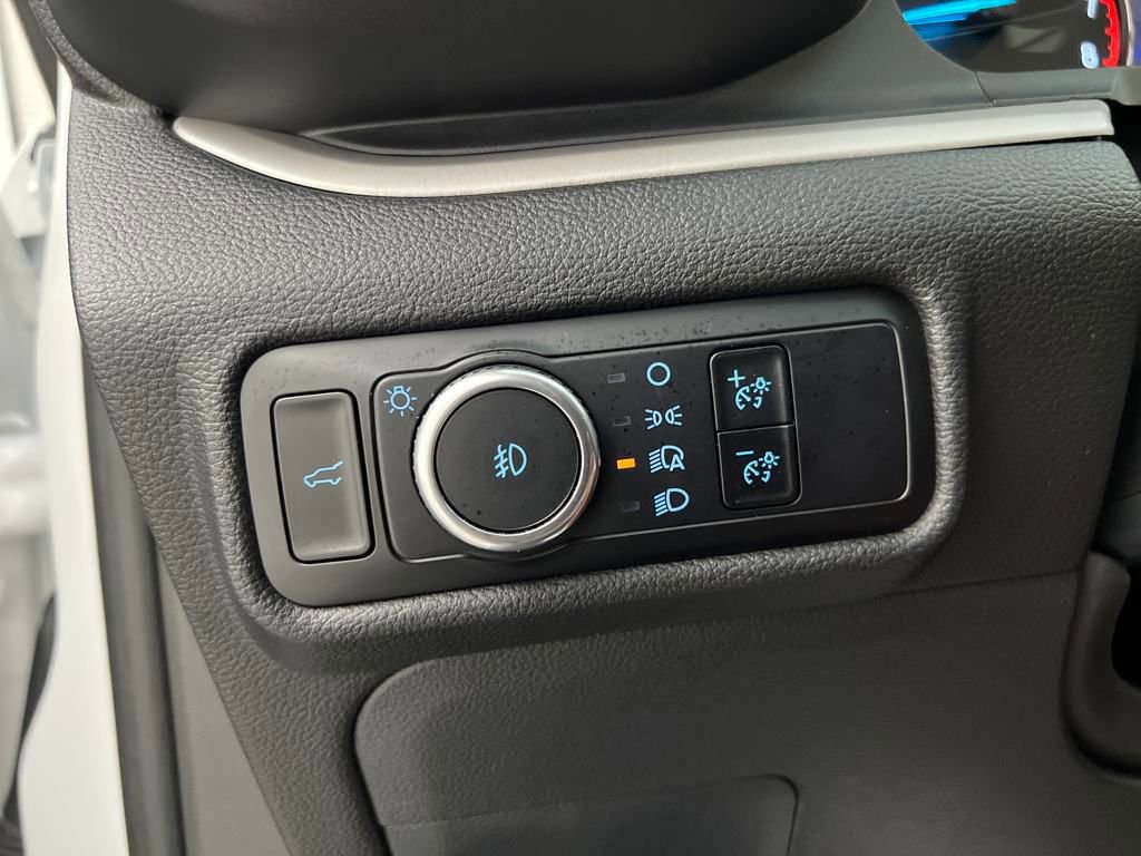 Used 2024 Ford Explorer XLT w/ Equipment Group 202A image 45