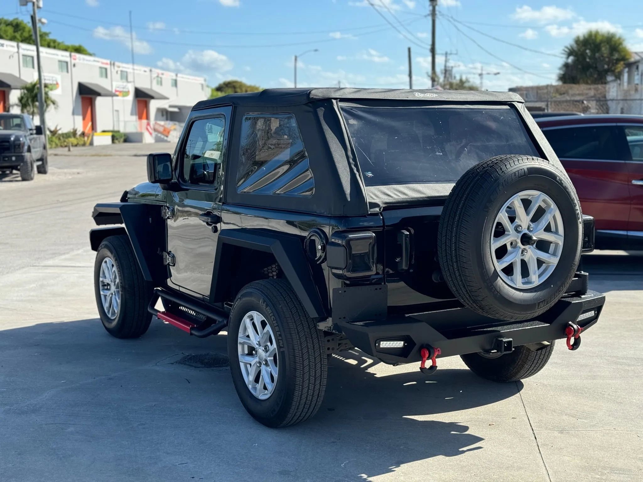 Used 2023 Jeep Wrangler Sport image 8