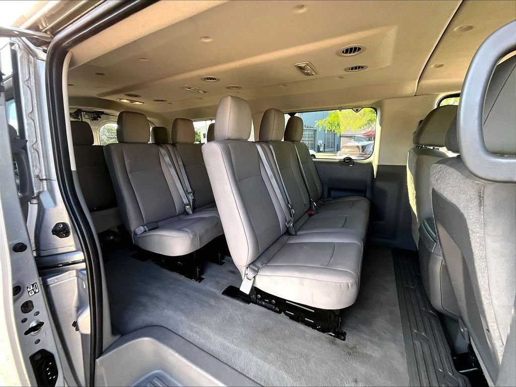 Used 2019 Nissan NV 3500 SV w/ Navigation Package RWD image 15