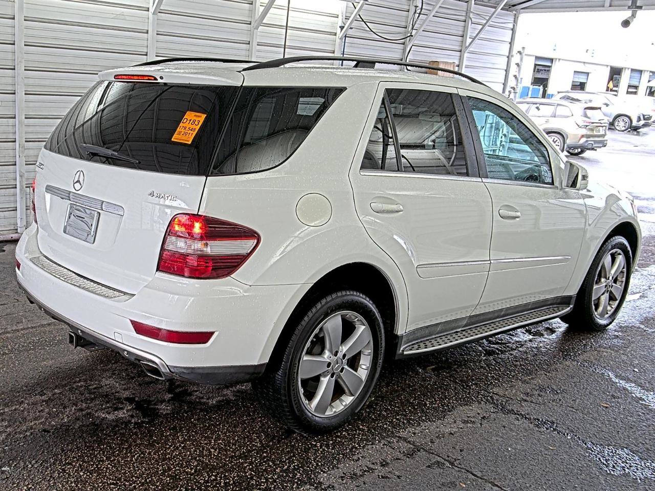 Used 2011 Mercedes-Benz ML 350 4MATIC image 3