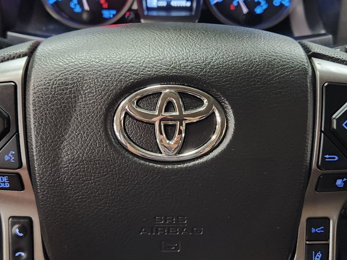 Used 2022 Toyota Tacoma SR5 RWD image 47