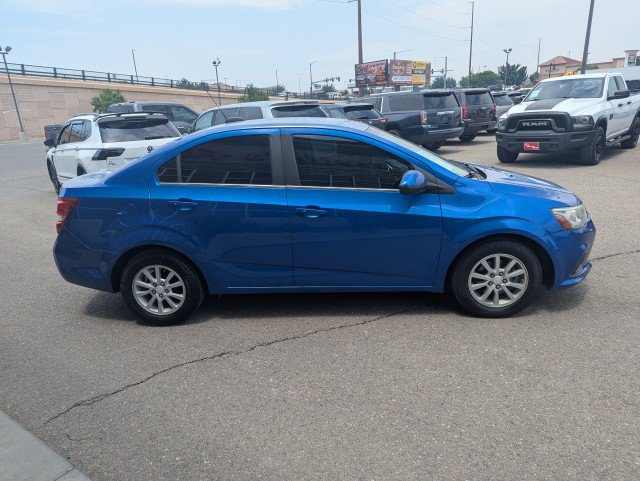 Used 2017 Chevrolet Sonic LT w/ Convenience Package FWD image 6