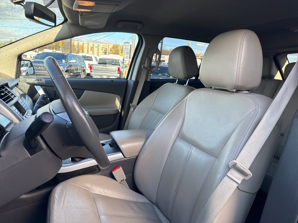 Used 2013 Ford Edge SEL image 15