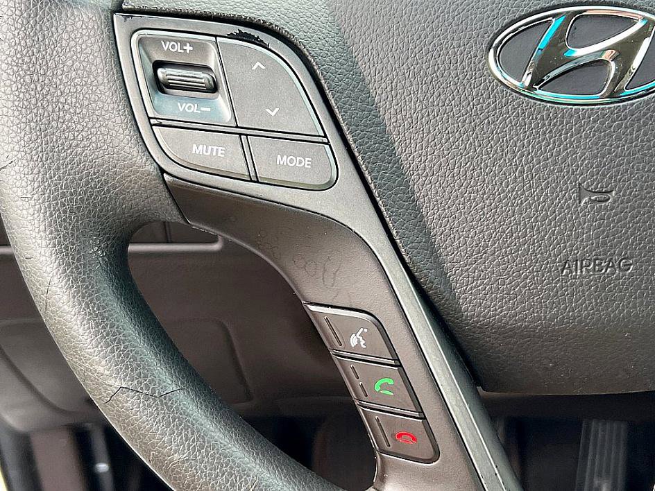 Used 2017 Hyundai Santa Fe Sport image 15