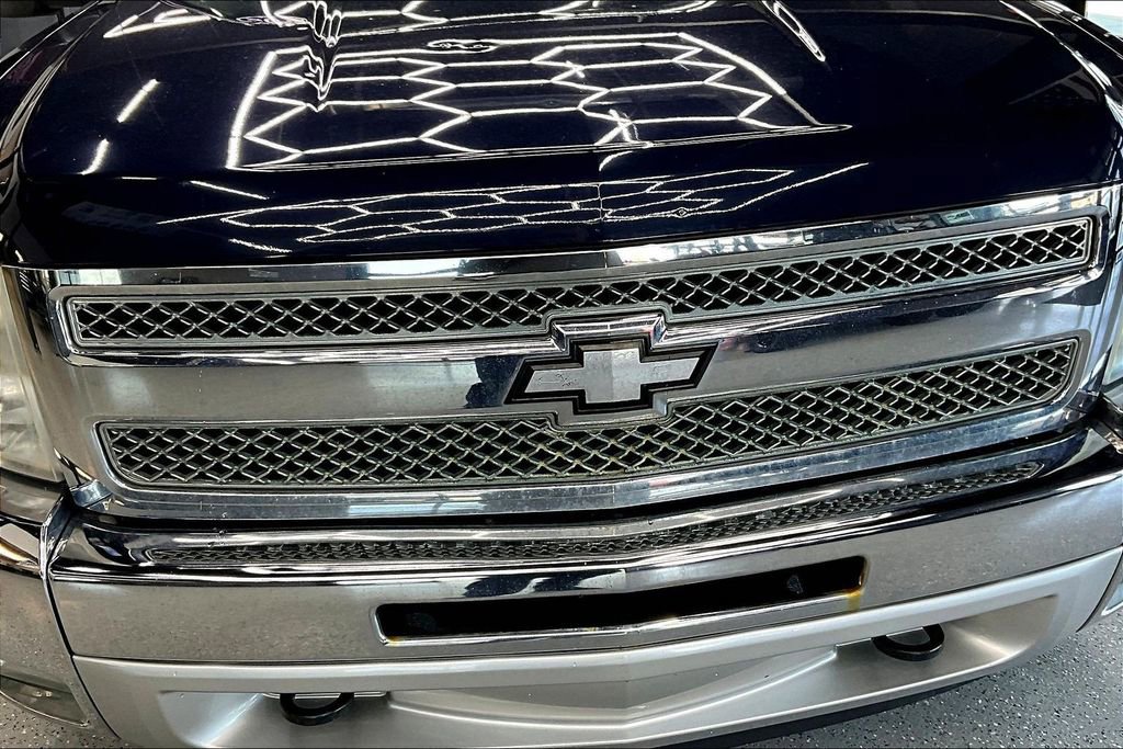 Used 2011 Chevrolet Silverado 1500 LT w/ All-Star Edition AWD/4WD image 31