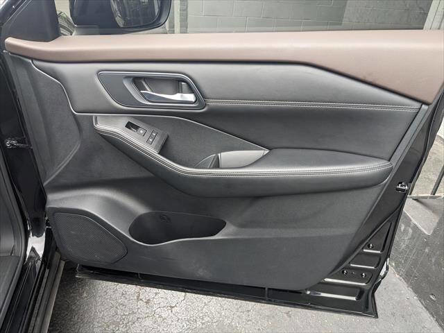 Used 2023 Nissan Rogue SV w/ SV Premium B Package AWD/4WD image 20