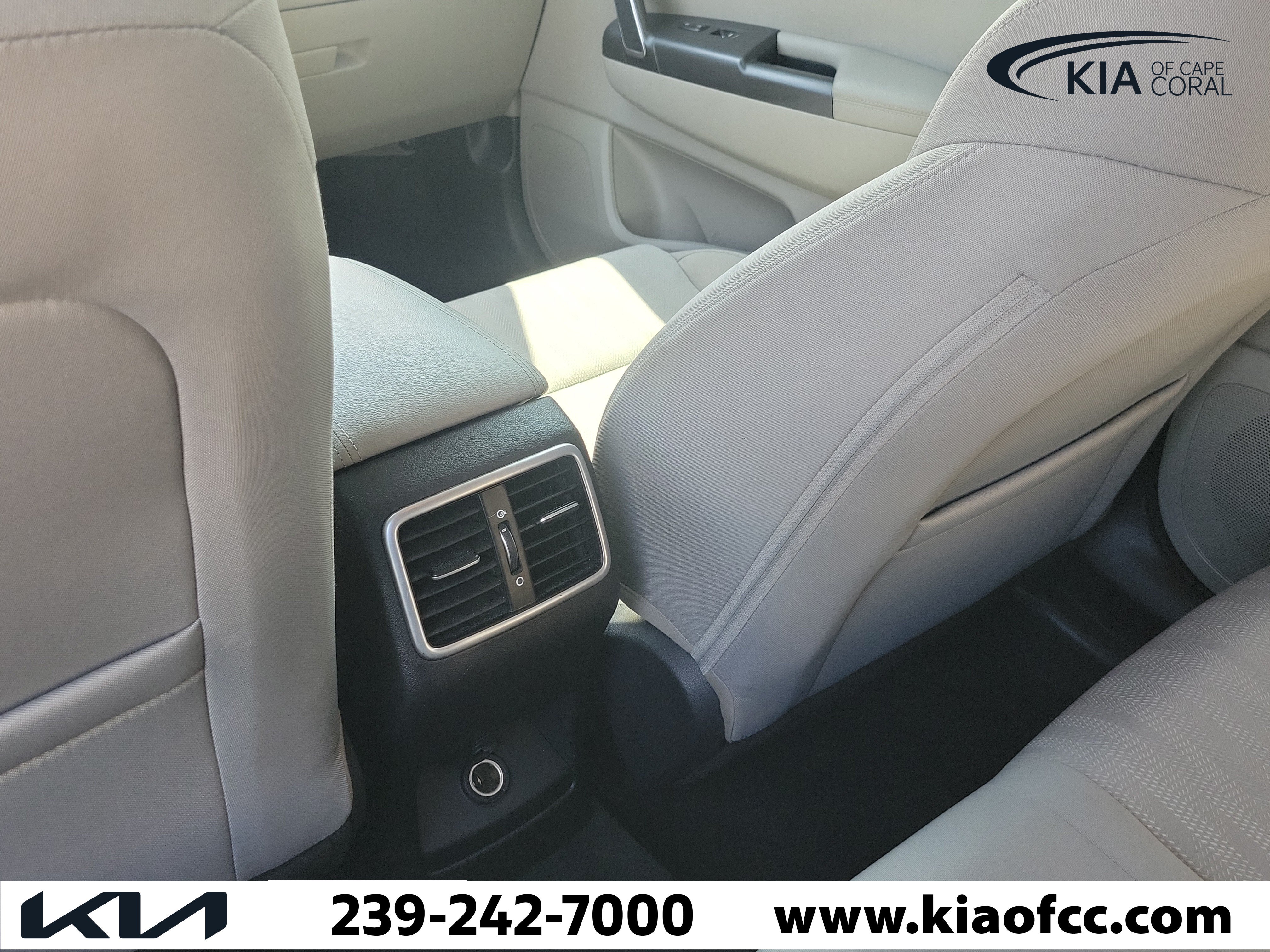 Used 2020 Kia Sportage LX FWD image 13
