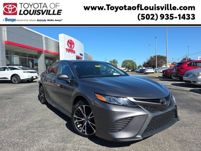 Used 2018 Toyota Camry SE