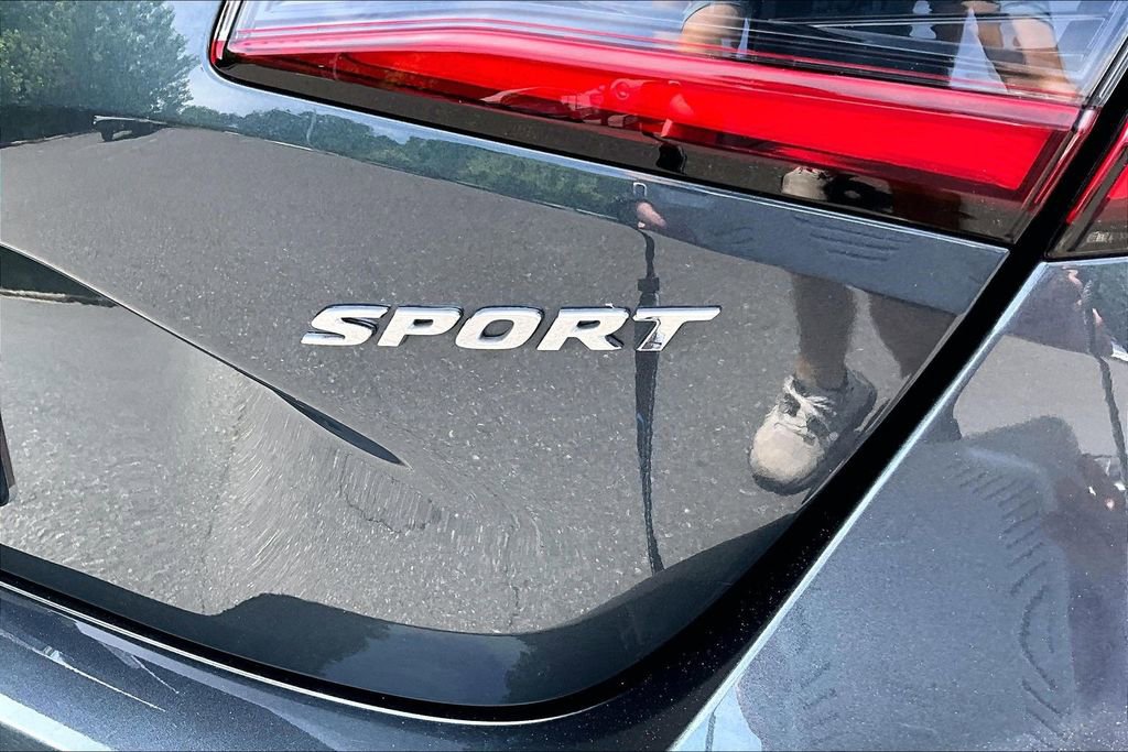 Certified 2025 Honda Civic Sport image 24