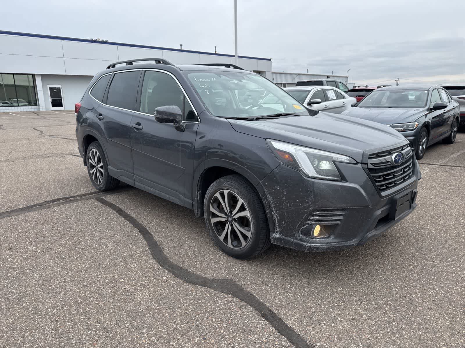 Used 2023 Subaru Forester Limited image 4