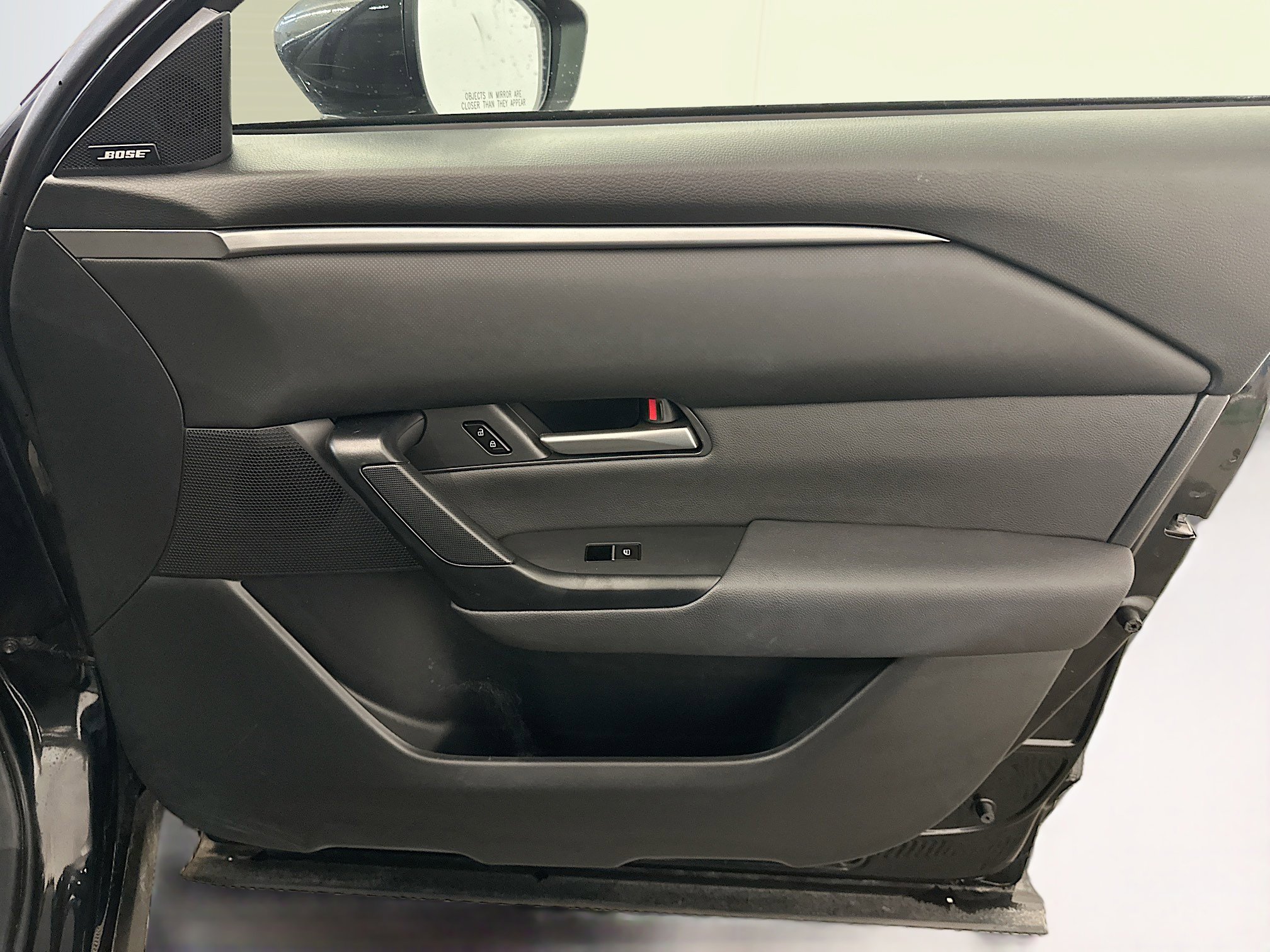 Used 2025 MAZDA CX-50 AWD 2.5 S w/ Premium Package image 35