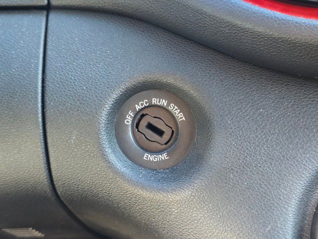 Used 2015 Dodge Dart SXT image 33