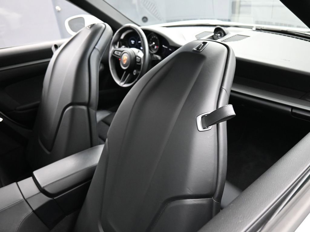 Certified 2020 Porsche 911 Carrera 4S AWD/4WD image 25