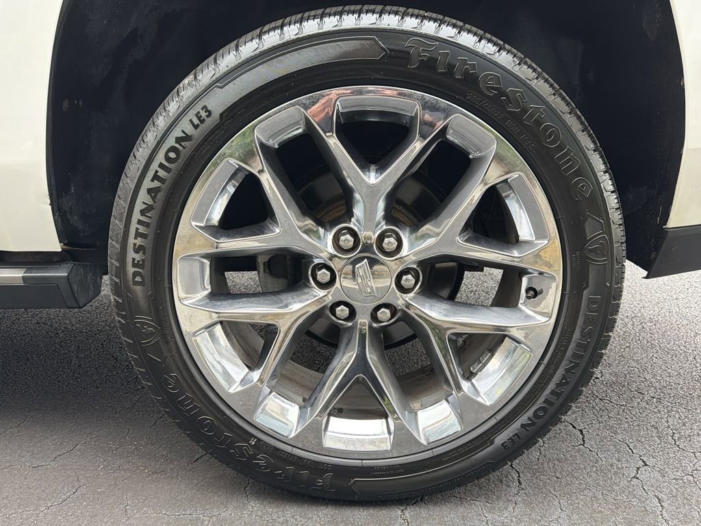 Used 2016 Cadillac Escalade Platinum image 18