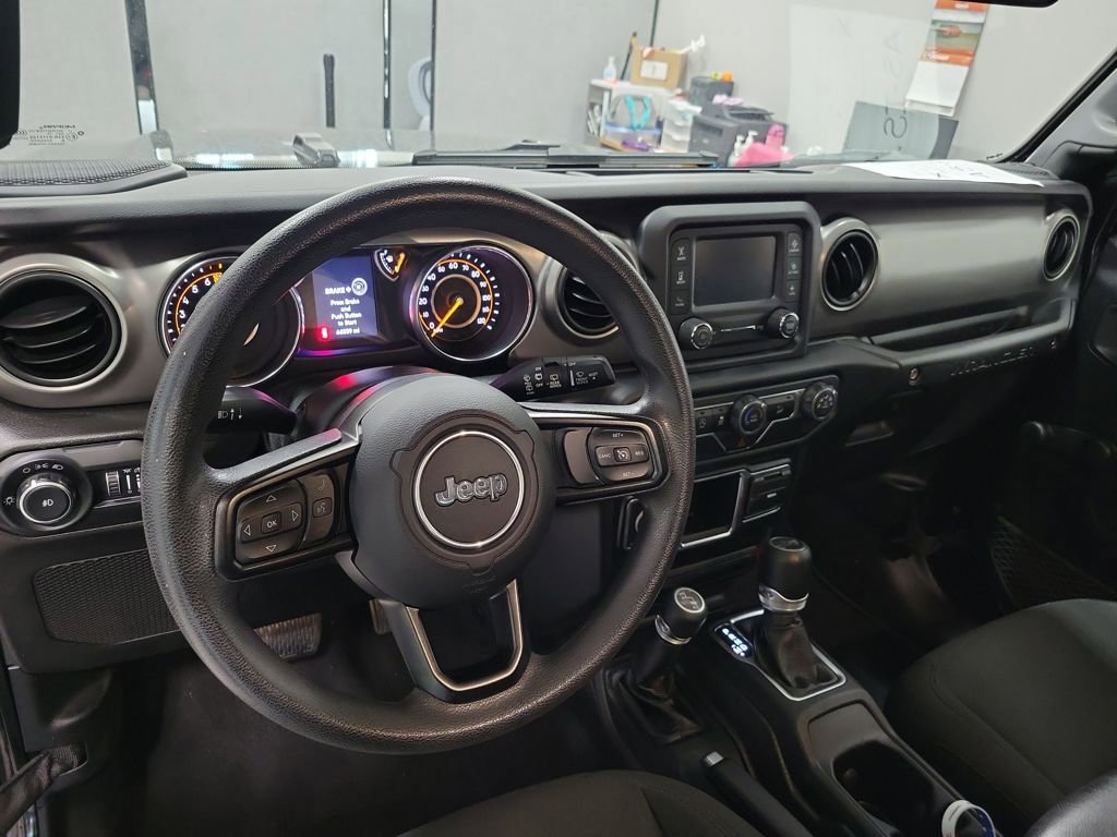Used 2019 Jeep Wrangler Sport image 10
