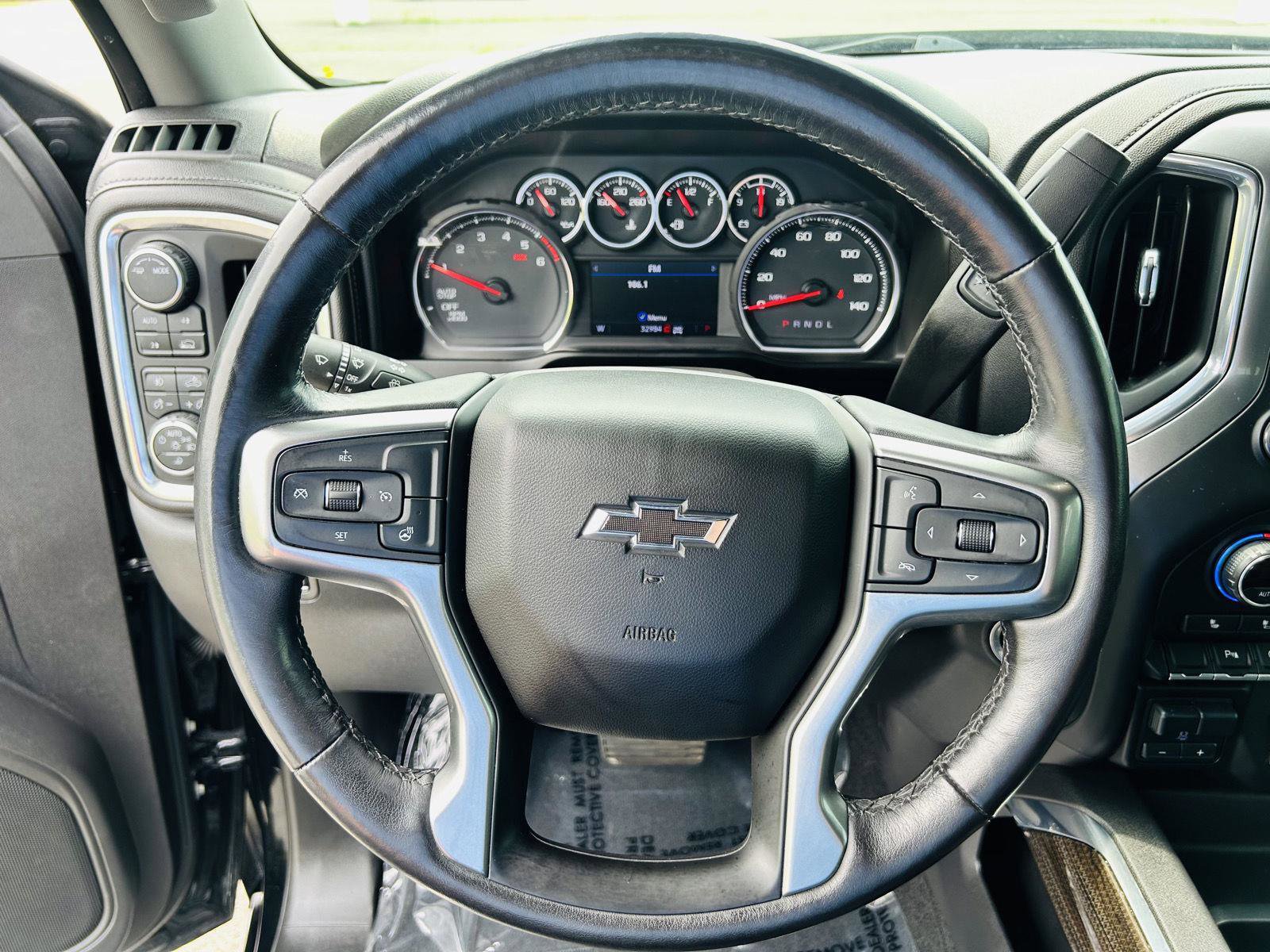 Used 2020 Chevrolet Silverado 1500 RST w/ All-Star Edition image 16