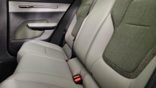 New 2026 Volvo EX30 Plus w/ Protection Package Premier AWD/4WD image 28
