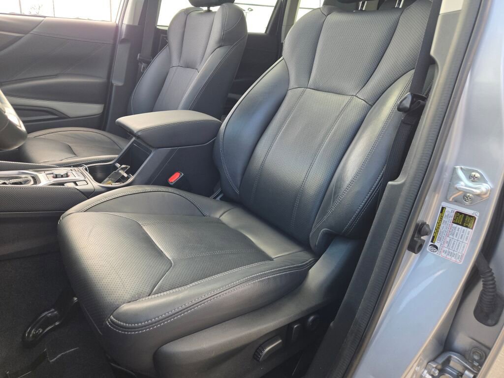 Used 2023 Subaru Forester Limited AWD/4WD image 25