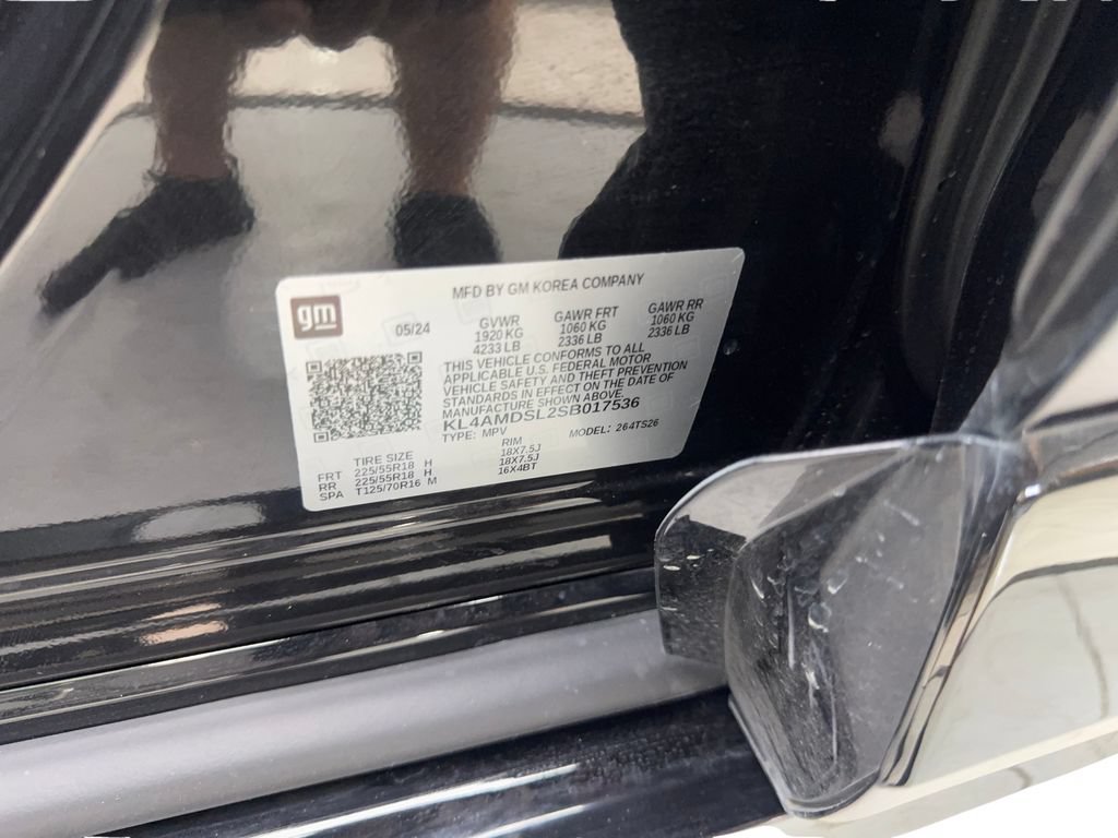 Used 2025 Buick Encore GX Sport Touring w/ Comfort Package FWD image 87