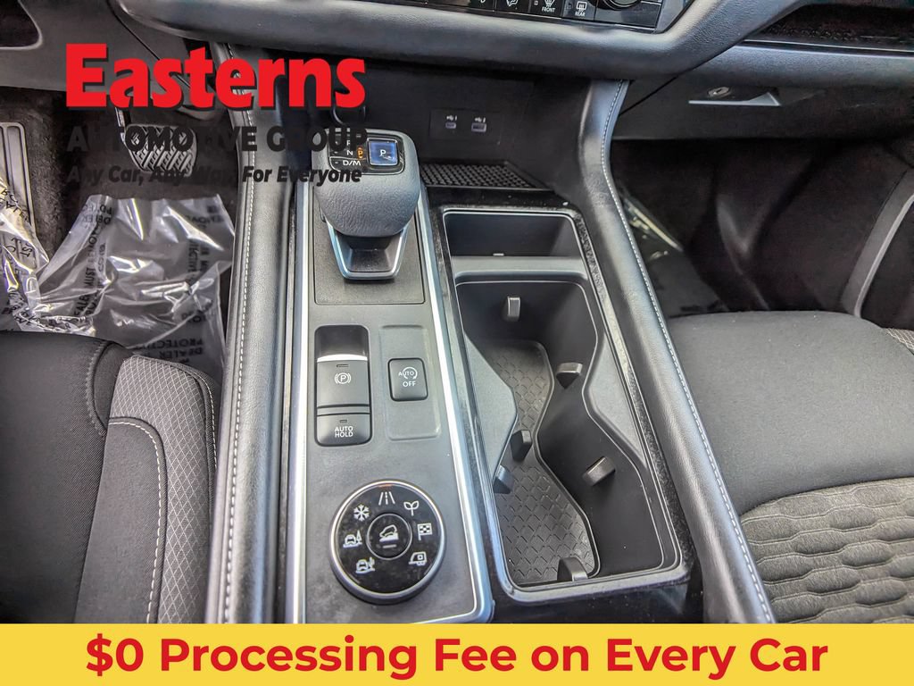 Used 2022 Nissan Pathfinder SV AWD/4WD image 26