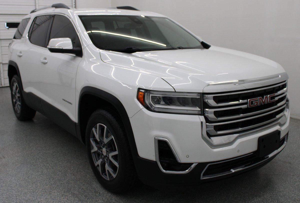 Used 2022 GMC Acadia SLT w/ LPO, Floor Liner Package FWD image 4
