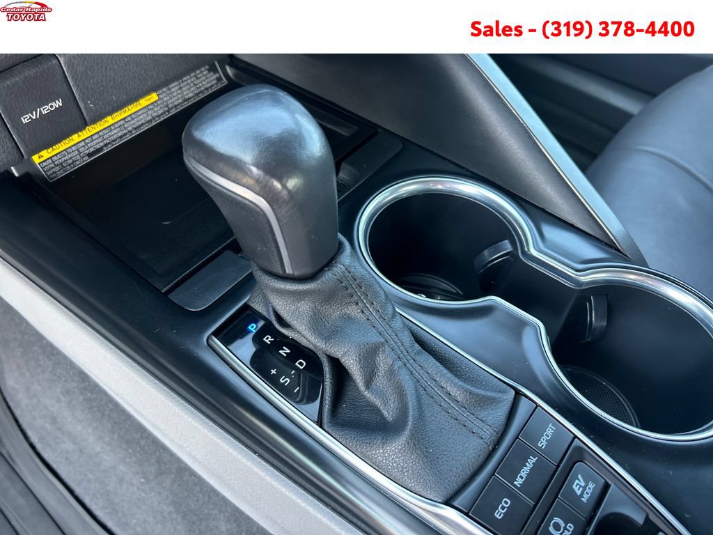 Certified 2020 Toyota Camry XLE FWD image 22