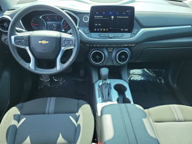 Used 2025 Chevrolet Blazer LT FWD image 15