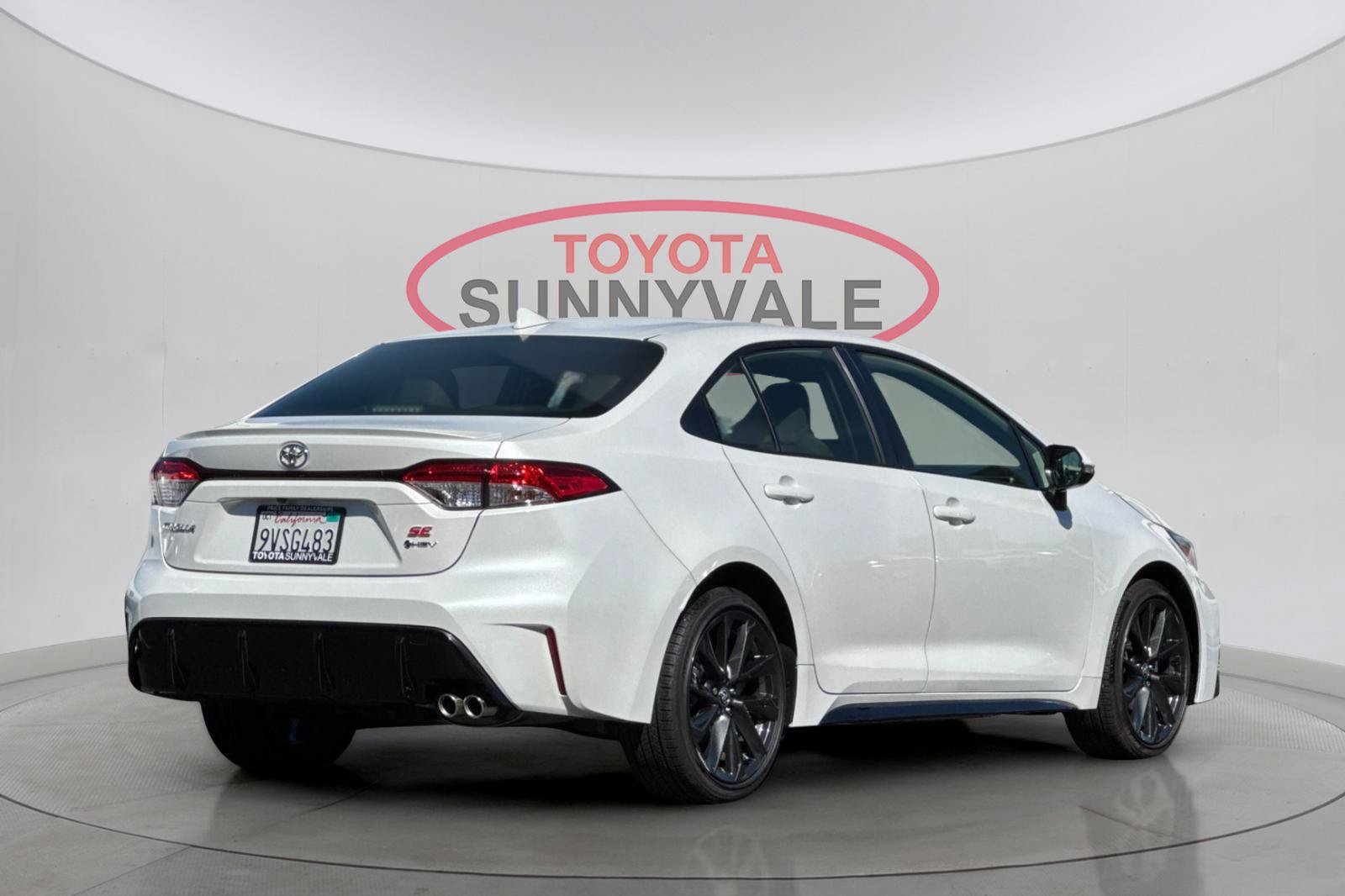 Certified 2026 Toyota Corolla SE w/ SE Premium Package FWD image 4