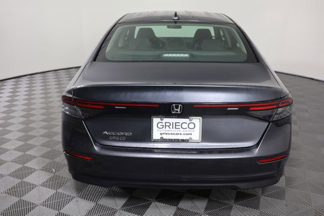 Used 2023 Honda Accord EX image 7