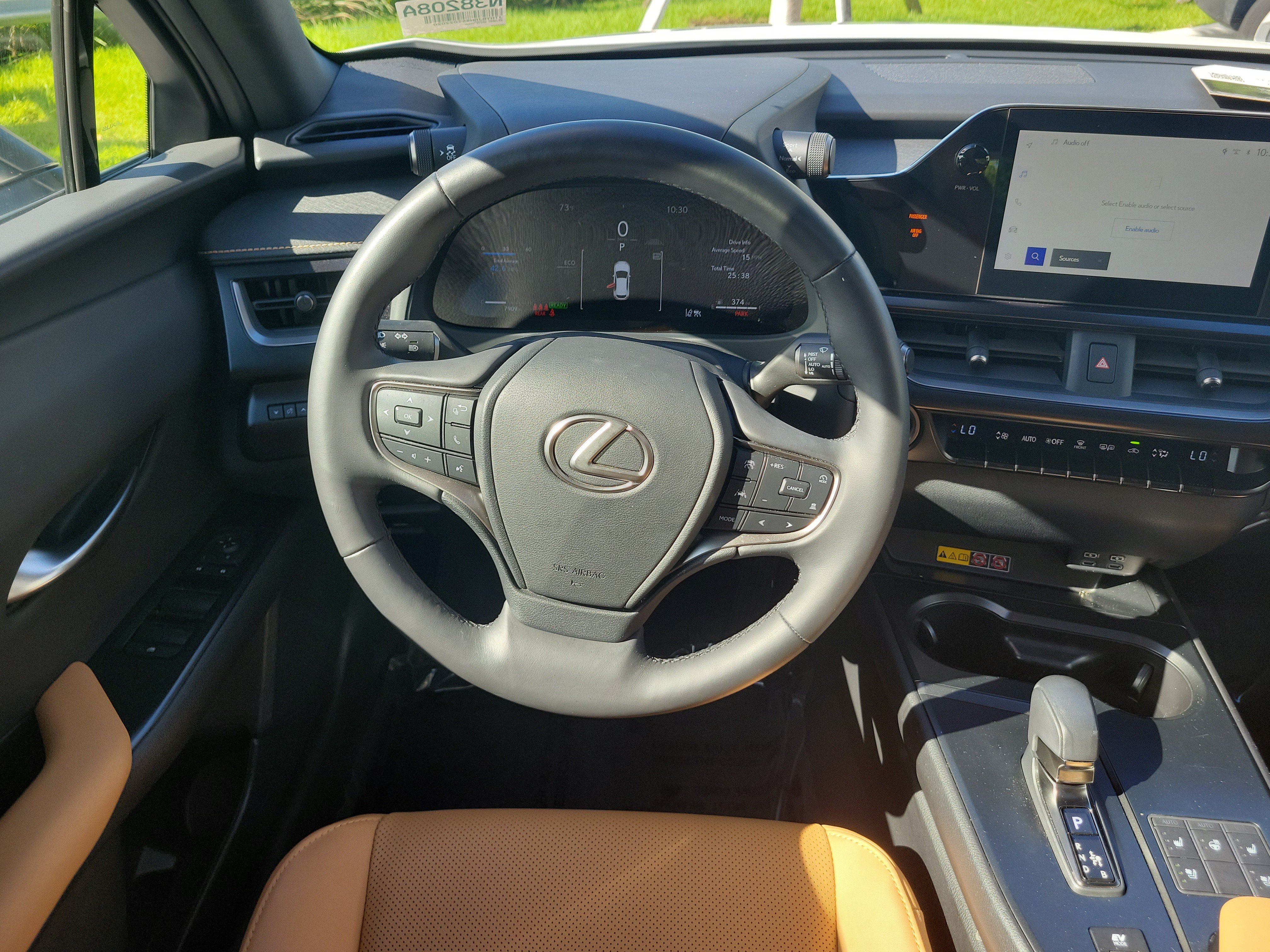 Used 2025 Lexus UX 300h FWD w/ Accessory Package (Z1) image 16