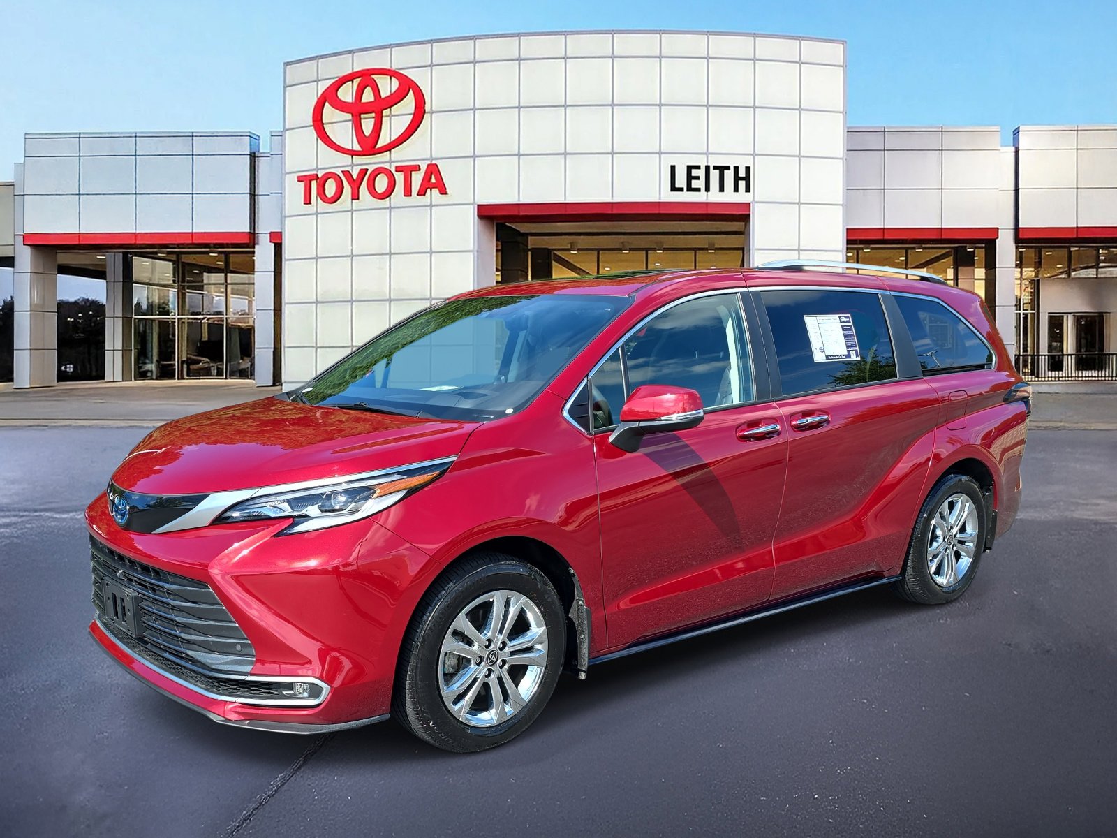 Used 2023 Toyota Sienna Platinum