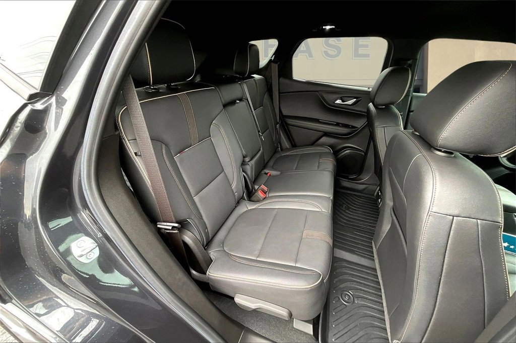Used 2022 Chevrolet Blazer Premier w/ Enhanced Convenience Package image 24