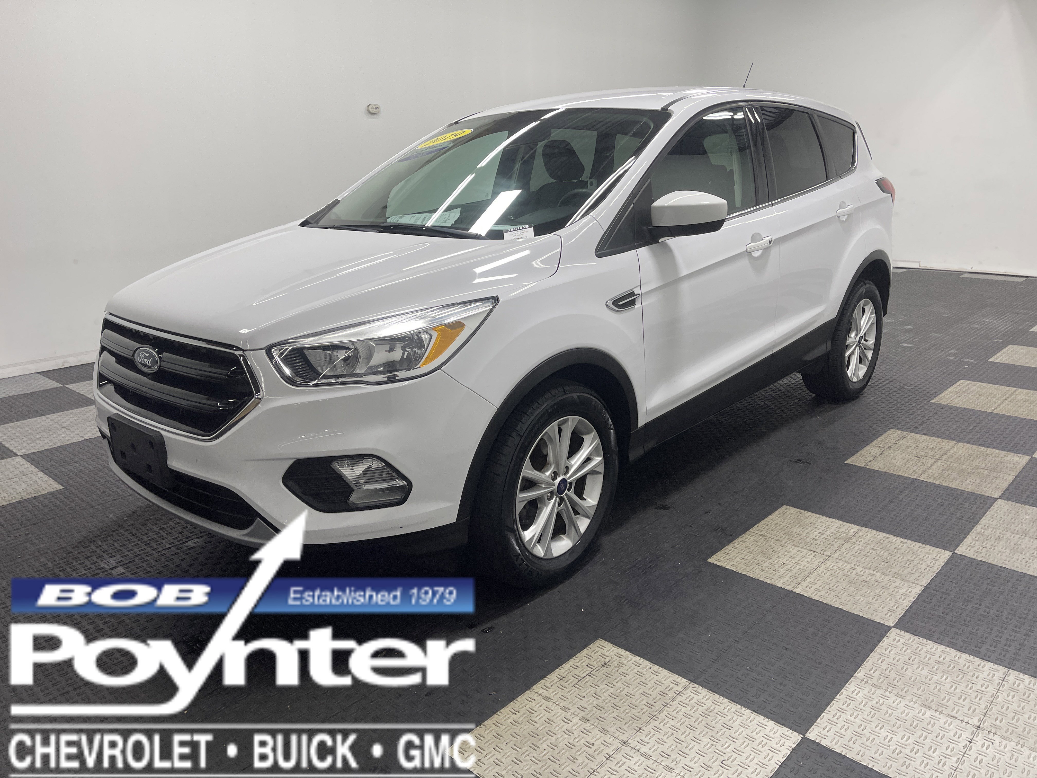 Used 2019 Ford Escape SE