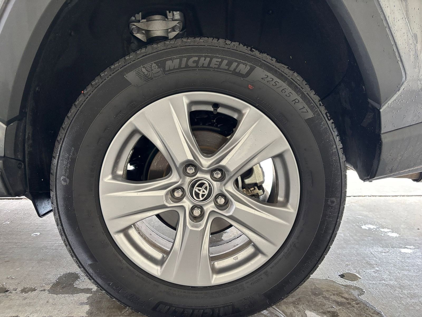 Used 2025 Toyota RAV4 LE image 30