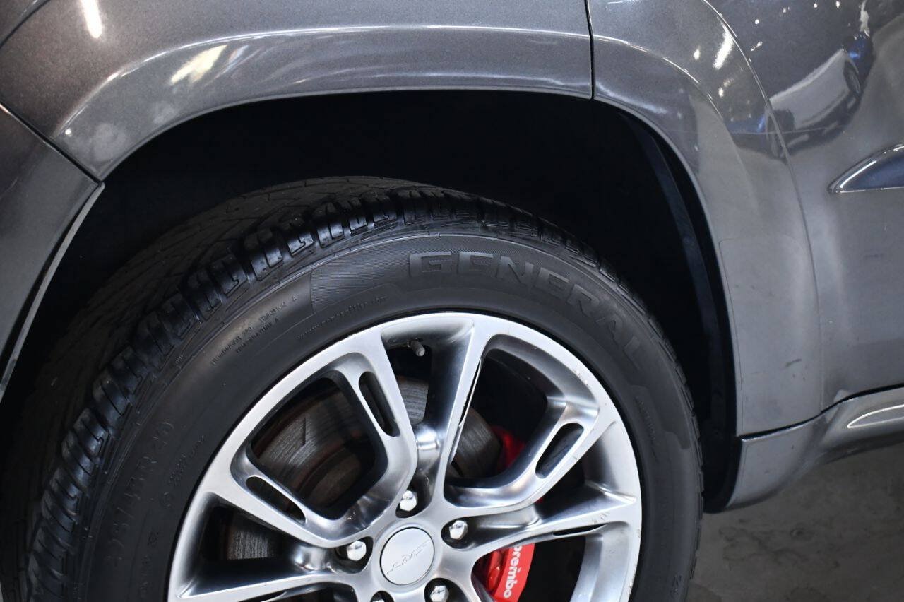 Used 2020 Jeep Grand Cherokee SRT AWD/4WD image 10