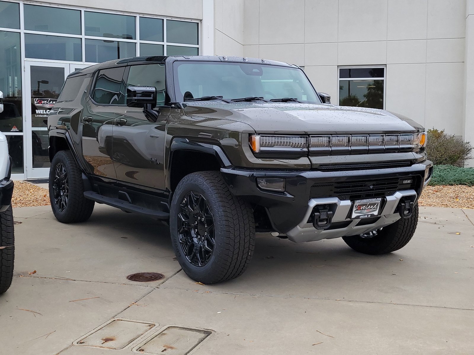New 2026 GMC Hummer EV SUV image 1