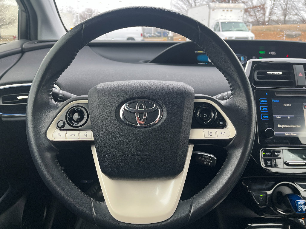Used 2016 Toyota Prius Three Touring image 32