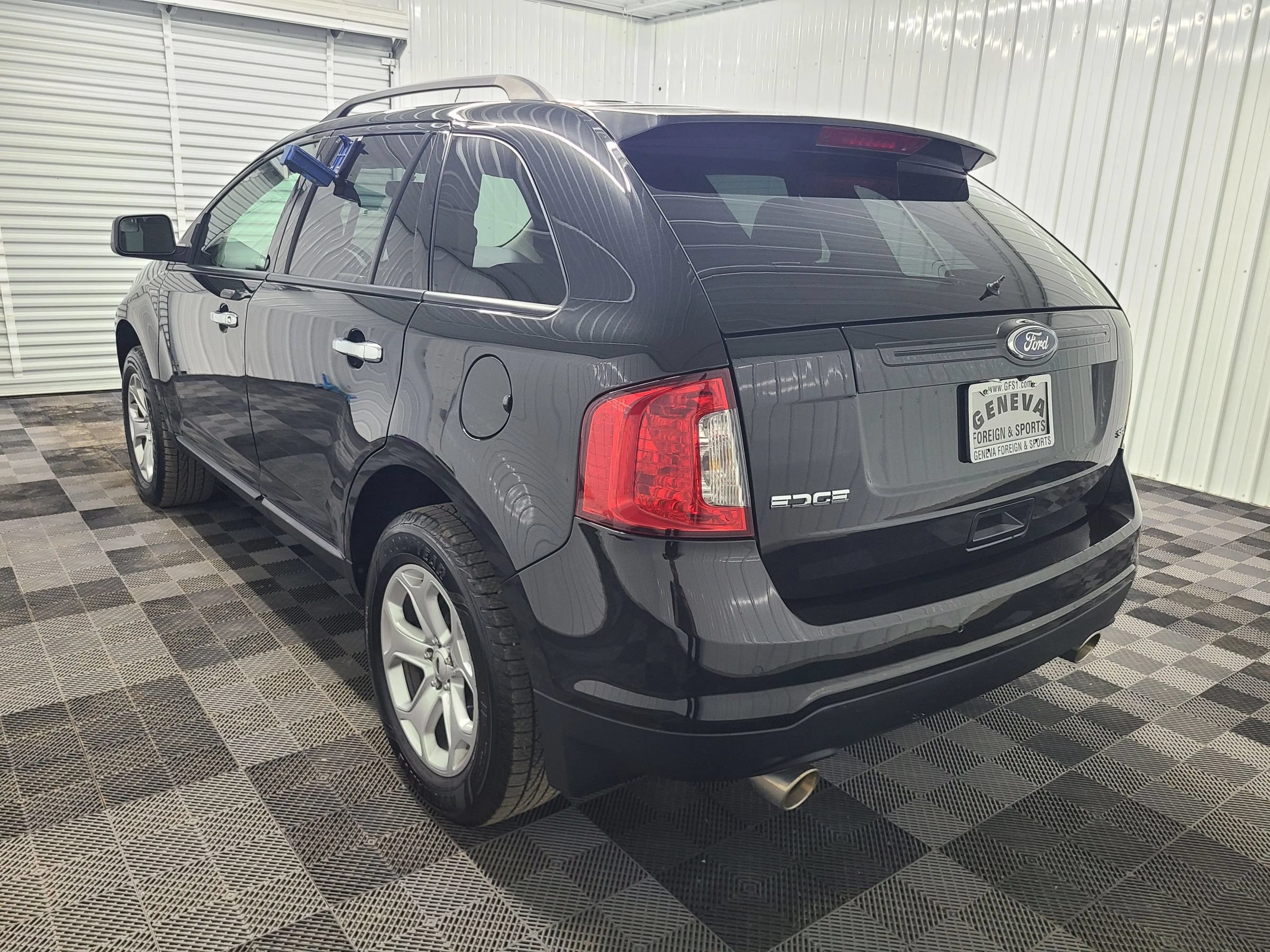 Used 2011 Ford Edge SEL w/ 202A Rapid Spec Order Code FWD image 10