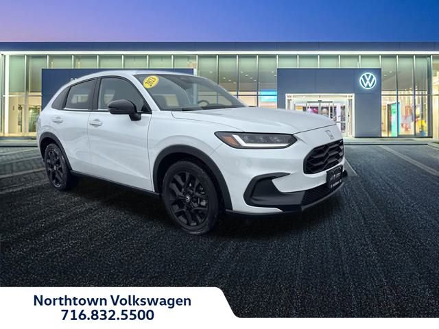 Used 2023 Honda HR-V Sport image 1