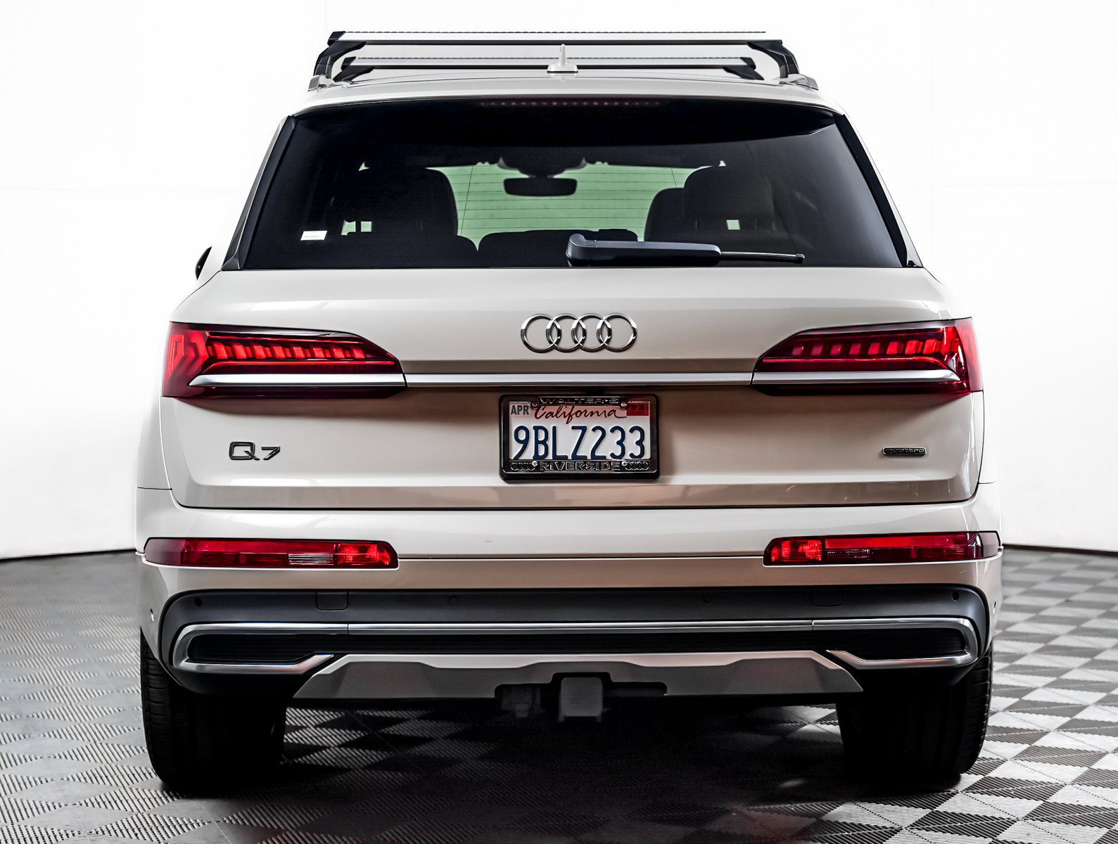 Used 2022 Audi Q7 Premium Plus w/ Premium Plus Package image 7