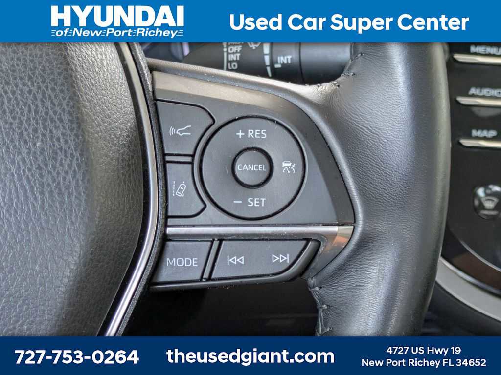 Used 2019 Toyota Camry XLE FWD image 33