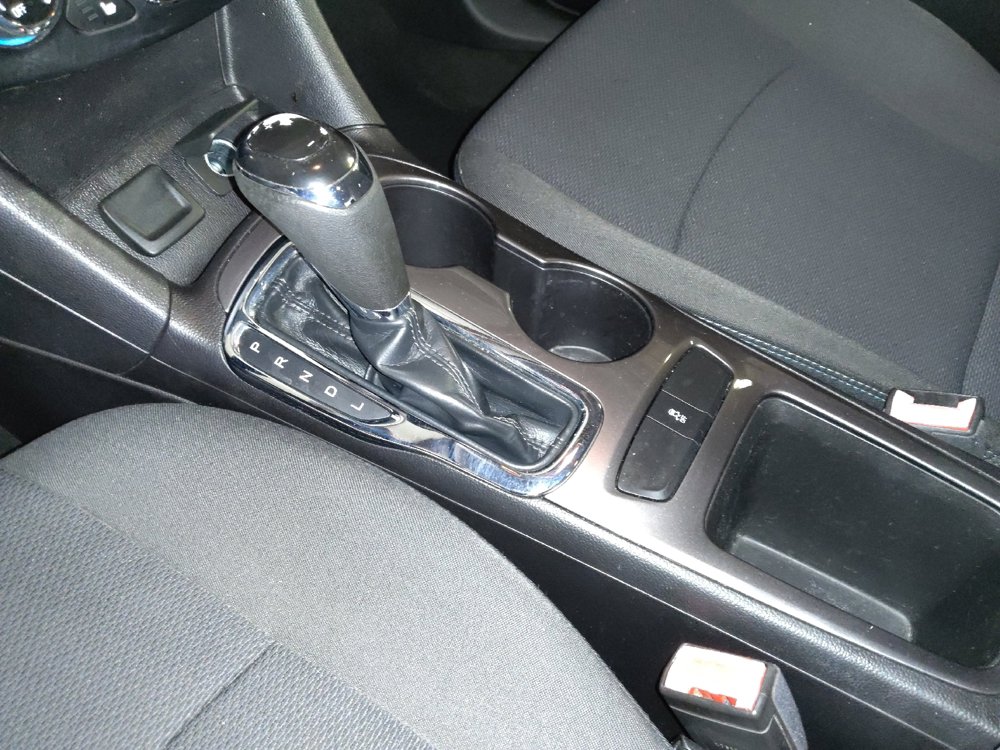 Used 2017 Chevrolet Cruze LT w/ Convenience Package FWD image 26