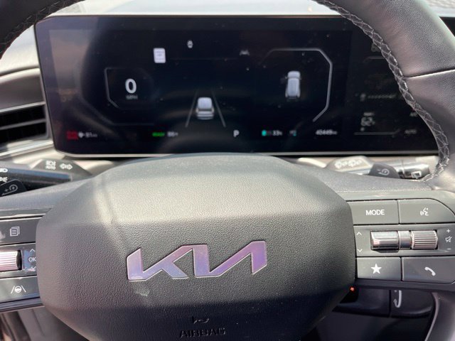 Used 2024 Kia EV9 Land AWD/4WD image 42